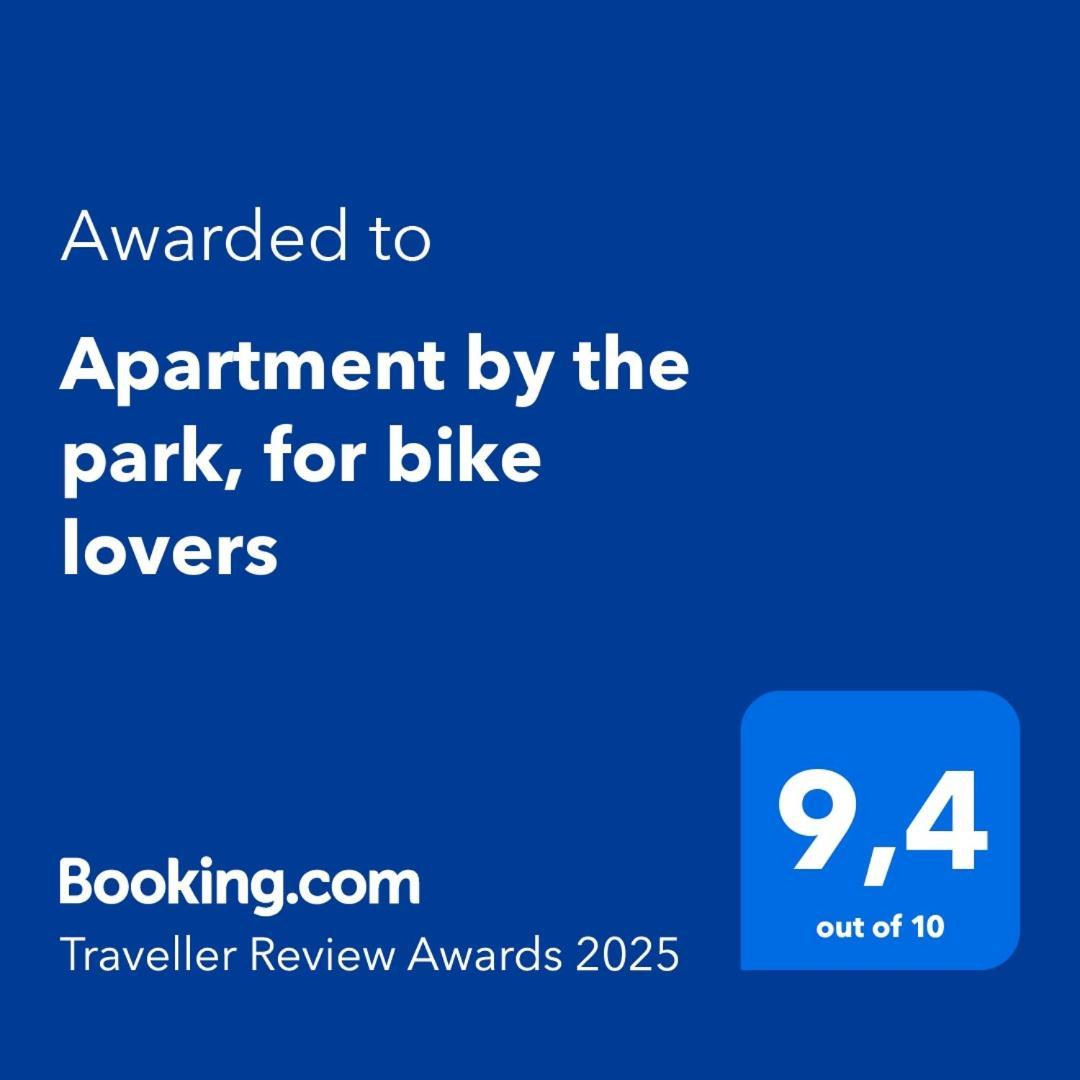Apartment By The Park, For Bike Lovers อัลส์เฟลด์ ภายนอก รูปภาพ